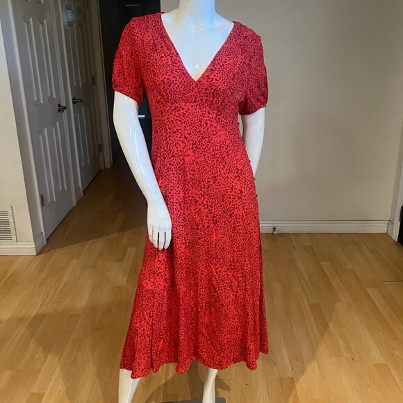 $170 FREE PEOPLE LOOKING FOR LOVE MIDI DRESS SIZE 6 - Picture 1 of 7